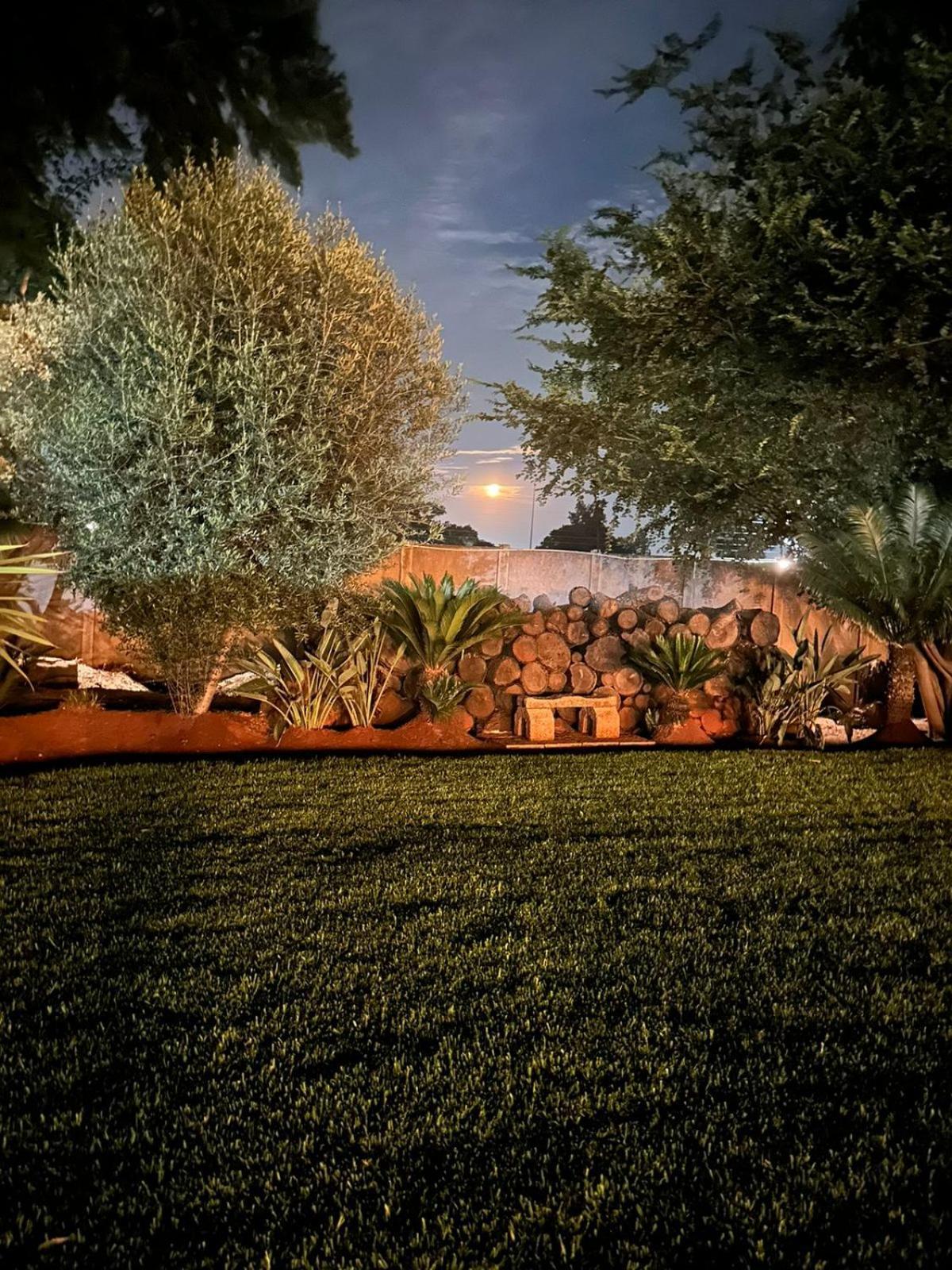 Manor Hills Guest Lodge Rustenburg Extérieur photo