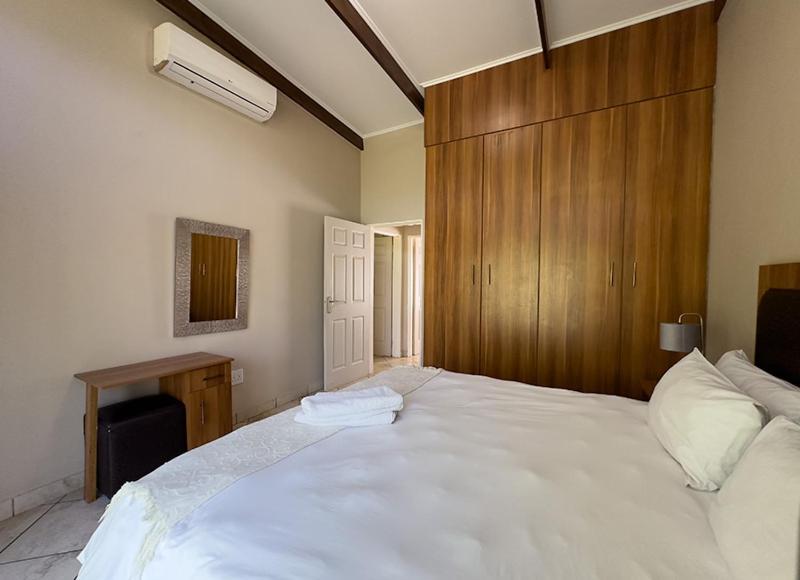 Manor Hills Guest Lodge Rustenburg Extérieur photo